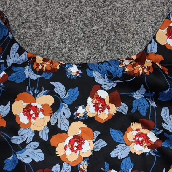 HANDMADE Floral Dress with Bell Sleeves - Picture 2 of 5